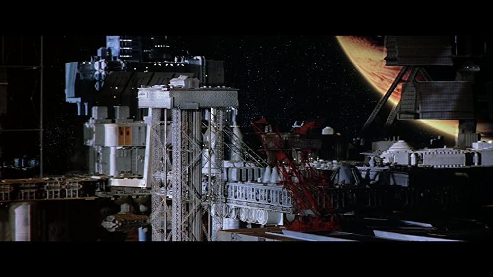 アウトランドの画像