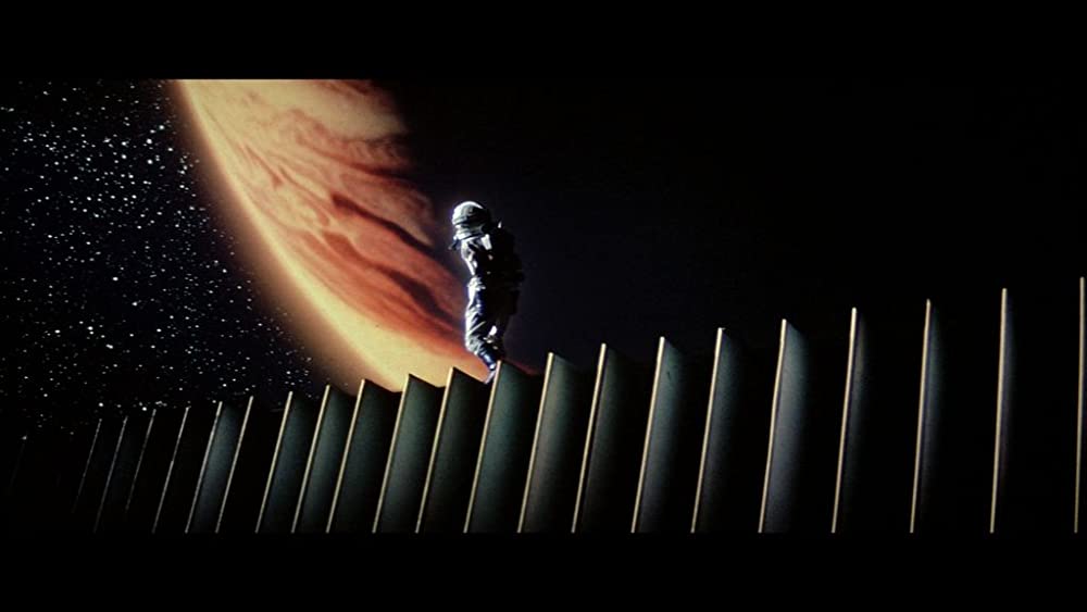 アウトランドの画像