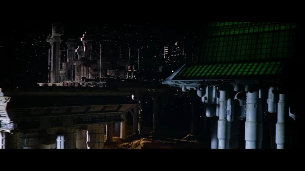 アウトランドの画像