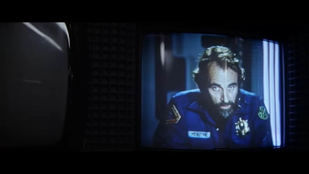 アウトランドの画像