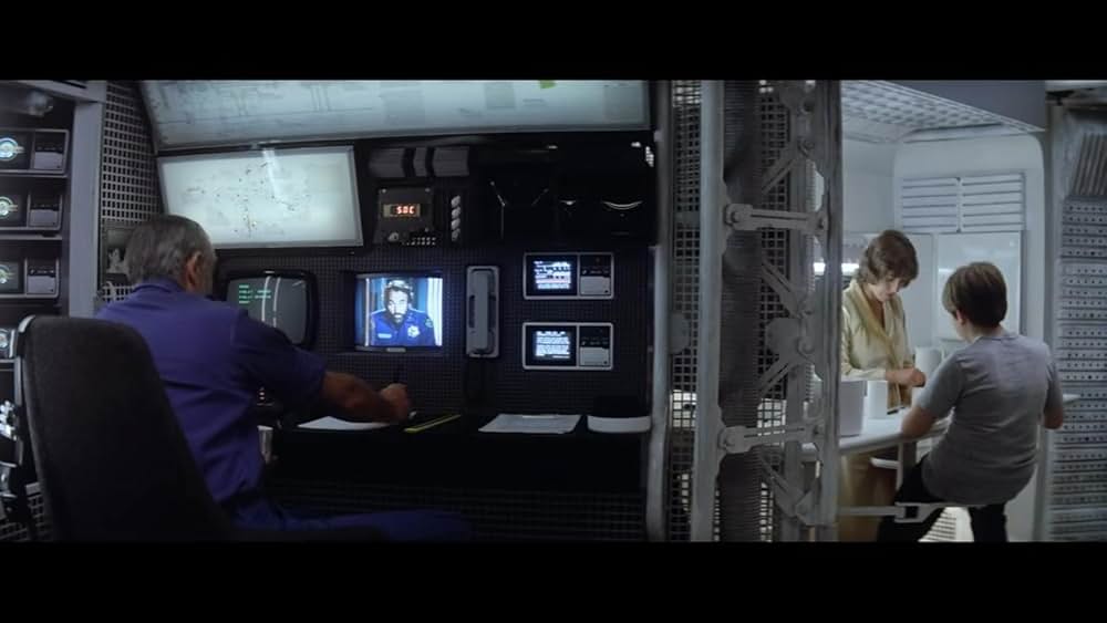 アウトランドの画像