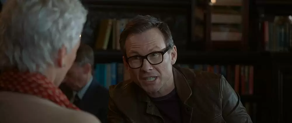 「天才作家の妻 -40年目の真実-」クリスチャン・スレイター & グレン・クローズの画像