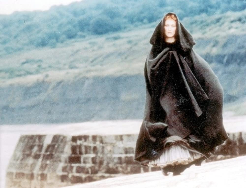 フランス軍中尉の女の画像