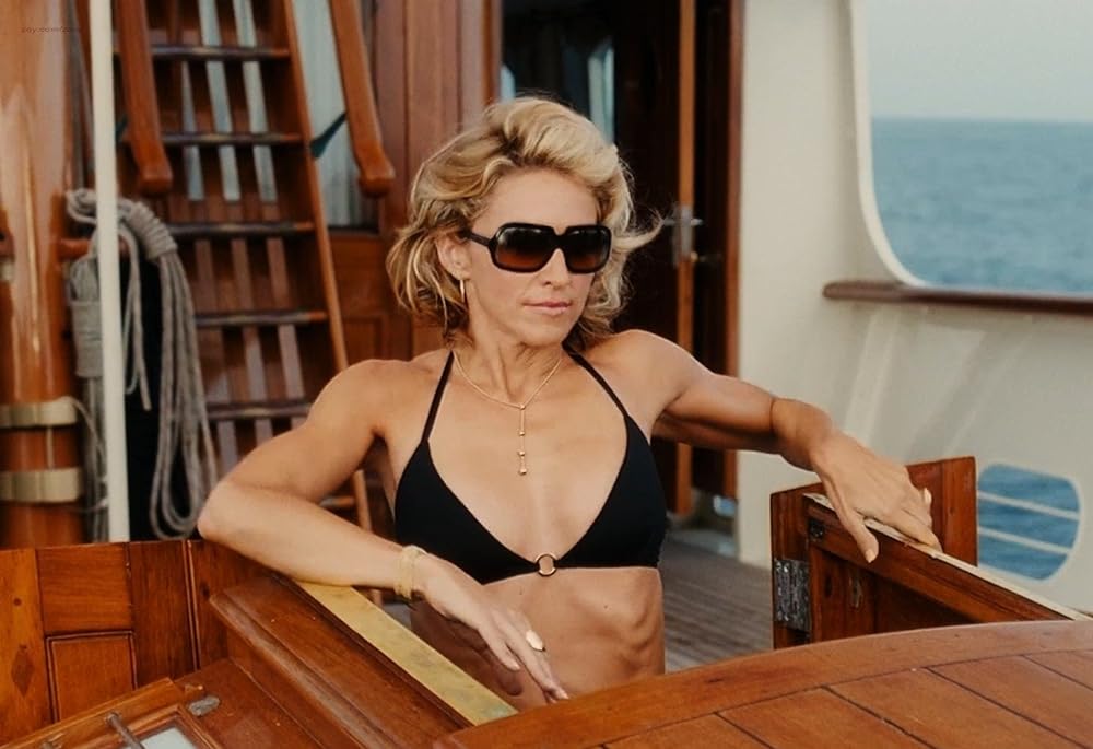 スウェプト・アウェイの画像