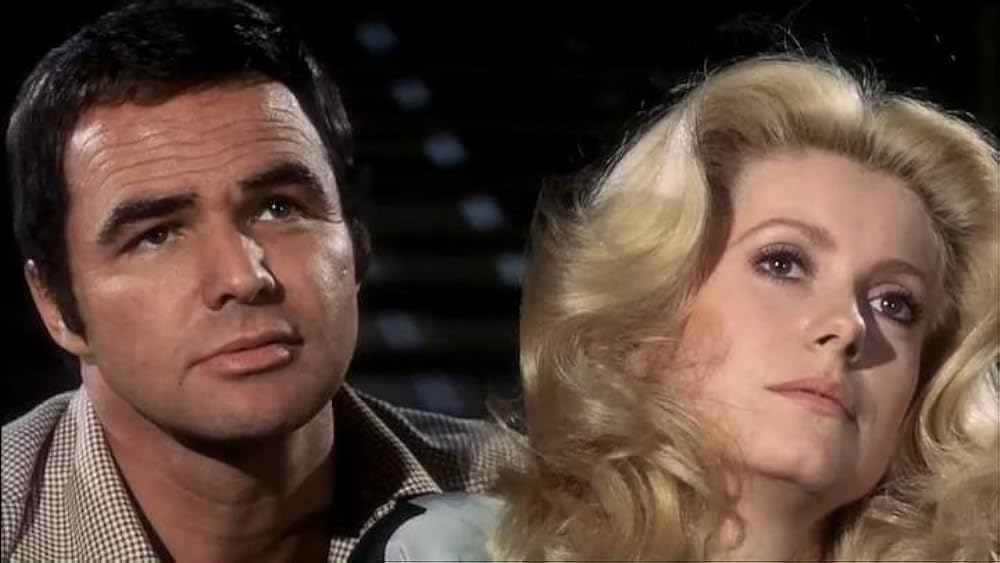 ハッスルの画像