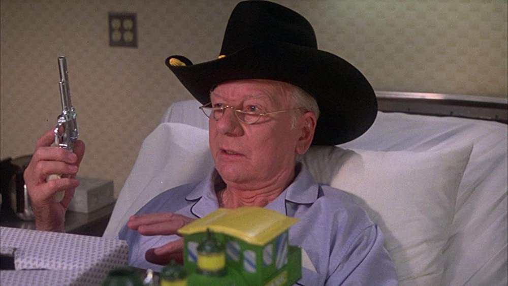 「ミスター・アーサー」ジョン・ギールグッドの画像