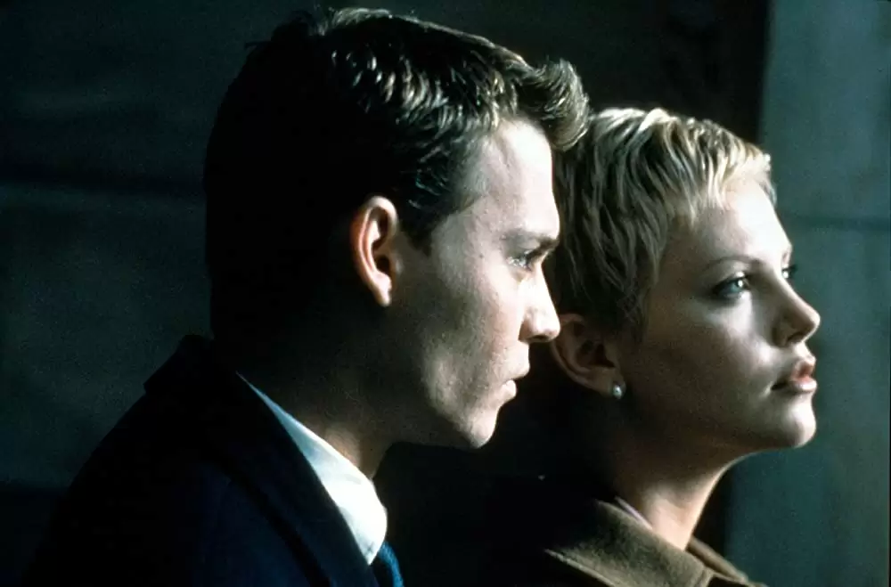 「ノイズ」ジョニー・デップ & シャーリーズ・セロンの画像