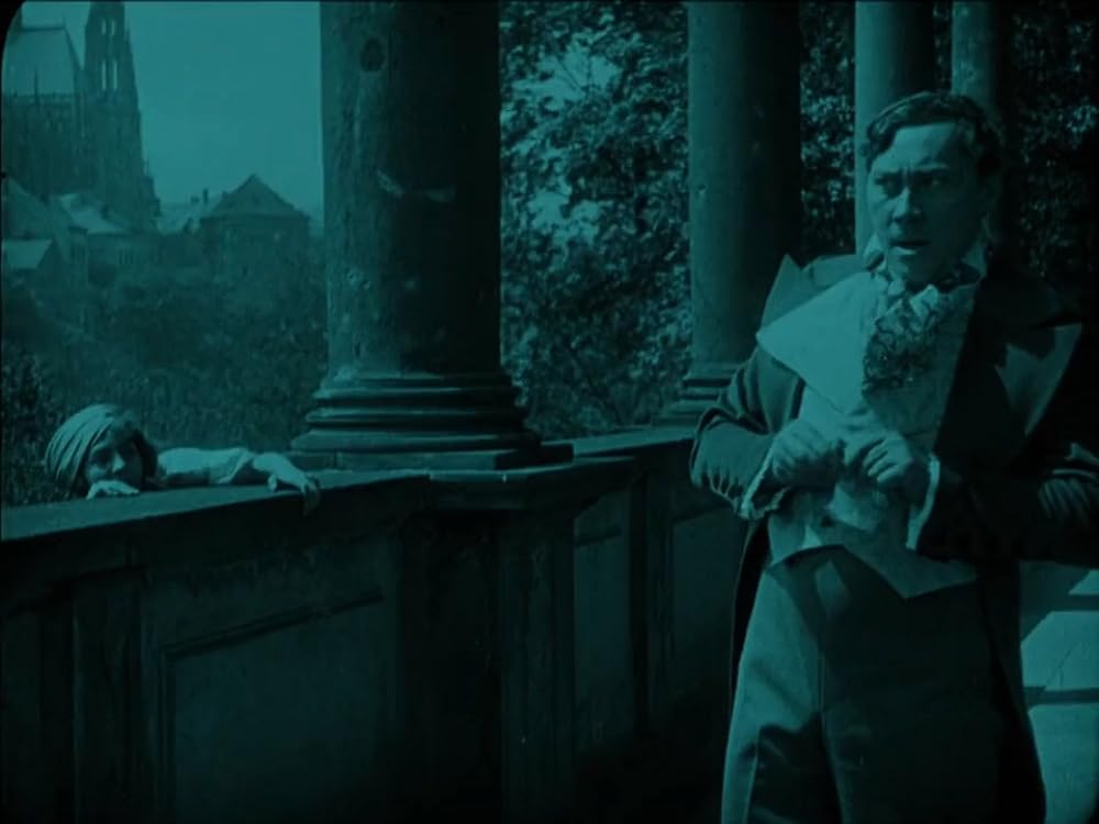 プラーグの大学生の画像