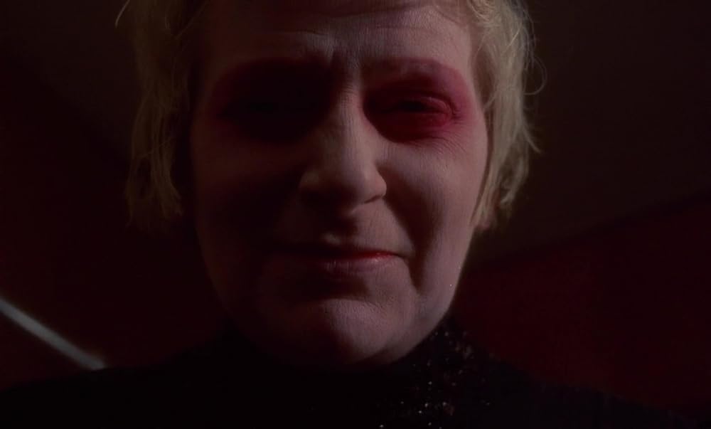 フライトメア 恐怖! 人喰い女達の晩餐の画像