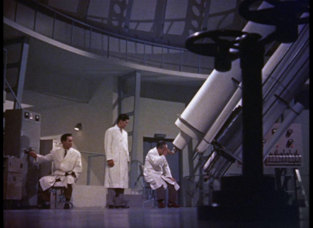 宇宙人東京に現わるの画像