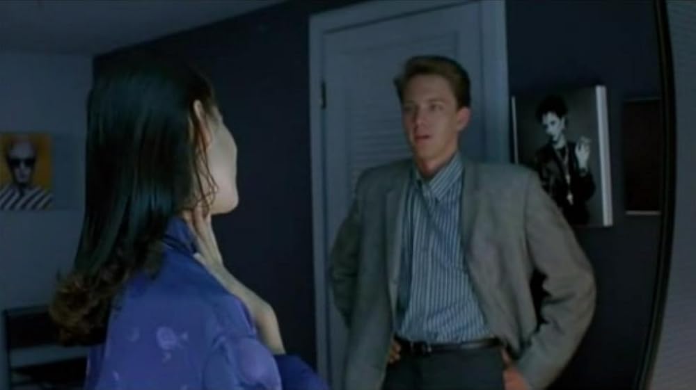 レス・ザン・ゼロの画像