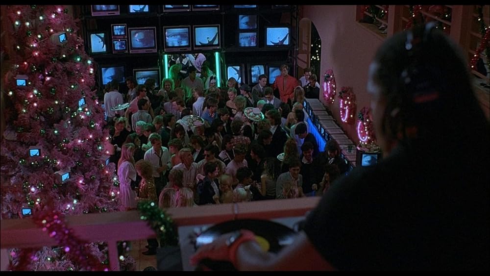 レス・ザン・ゼロの画像