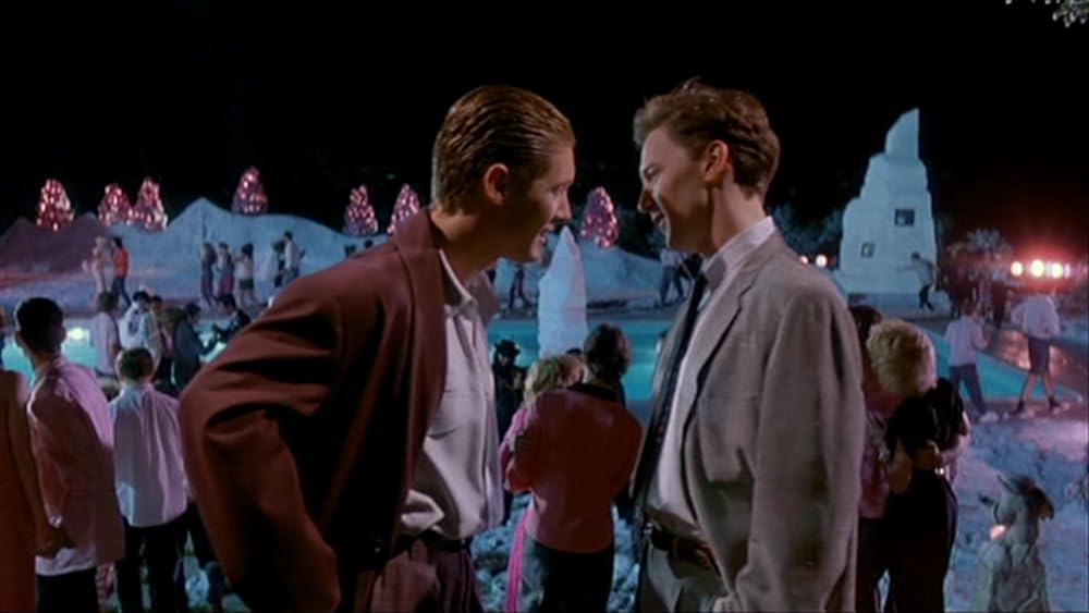 レス・ザン・ゼロの画像