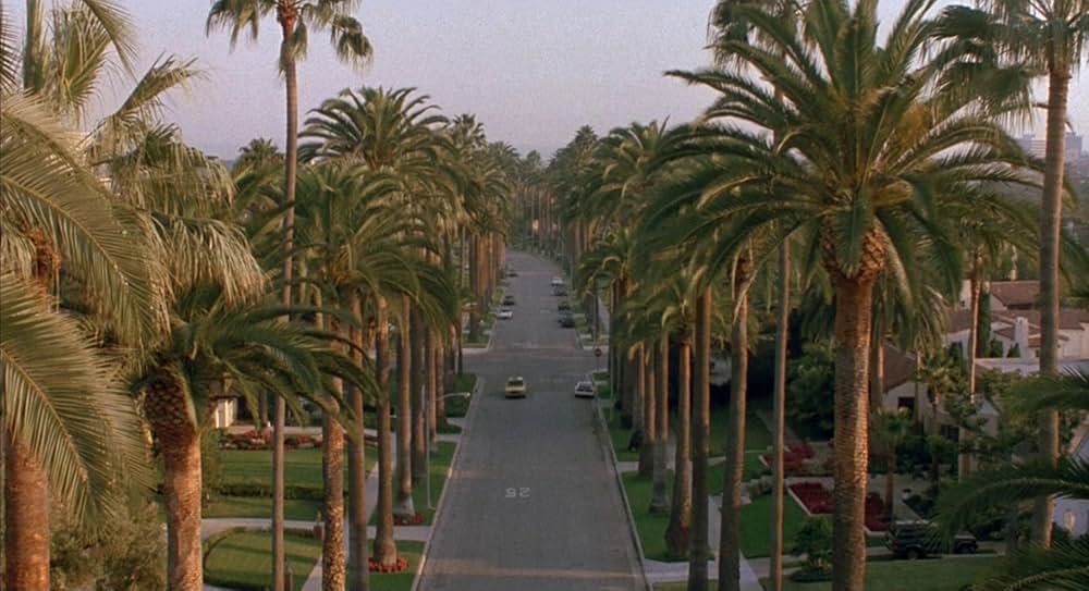 レス・ザン・ゼロの画像