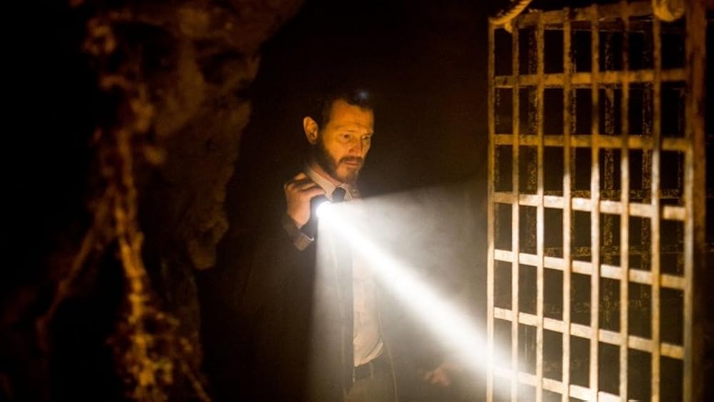 ドント・ノック・トワイスの画像