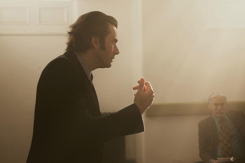 Mad to Be Normal（原題）の画像