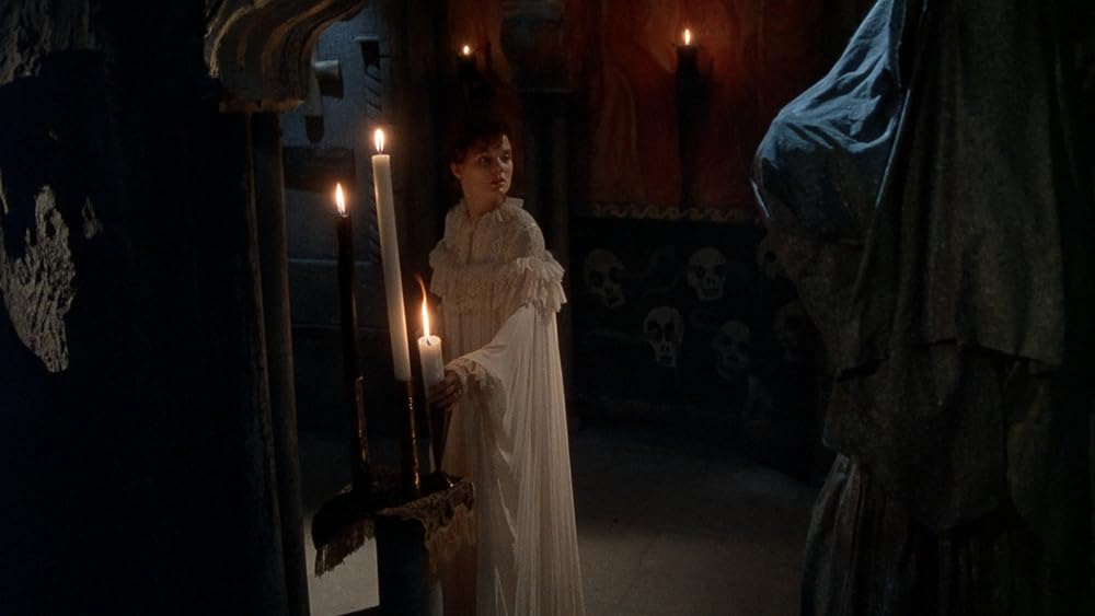 アッシャー家の崩壊の画像