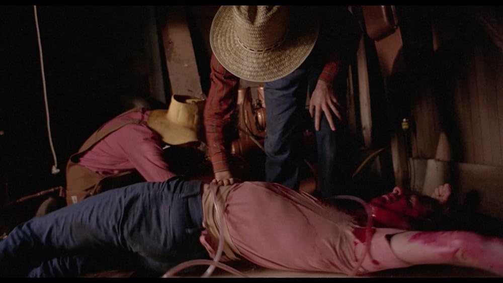 血まみれ農夫の侵略の画像