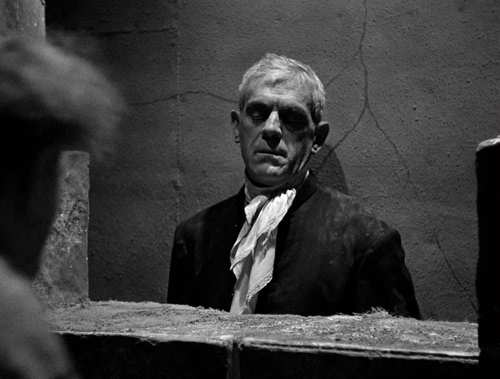 恐怖の精神病院の画像