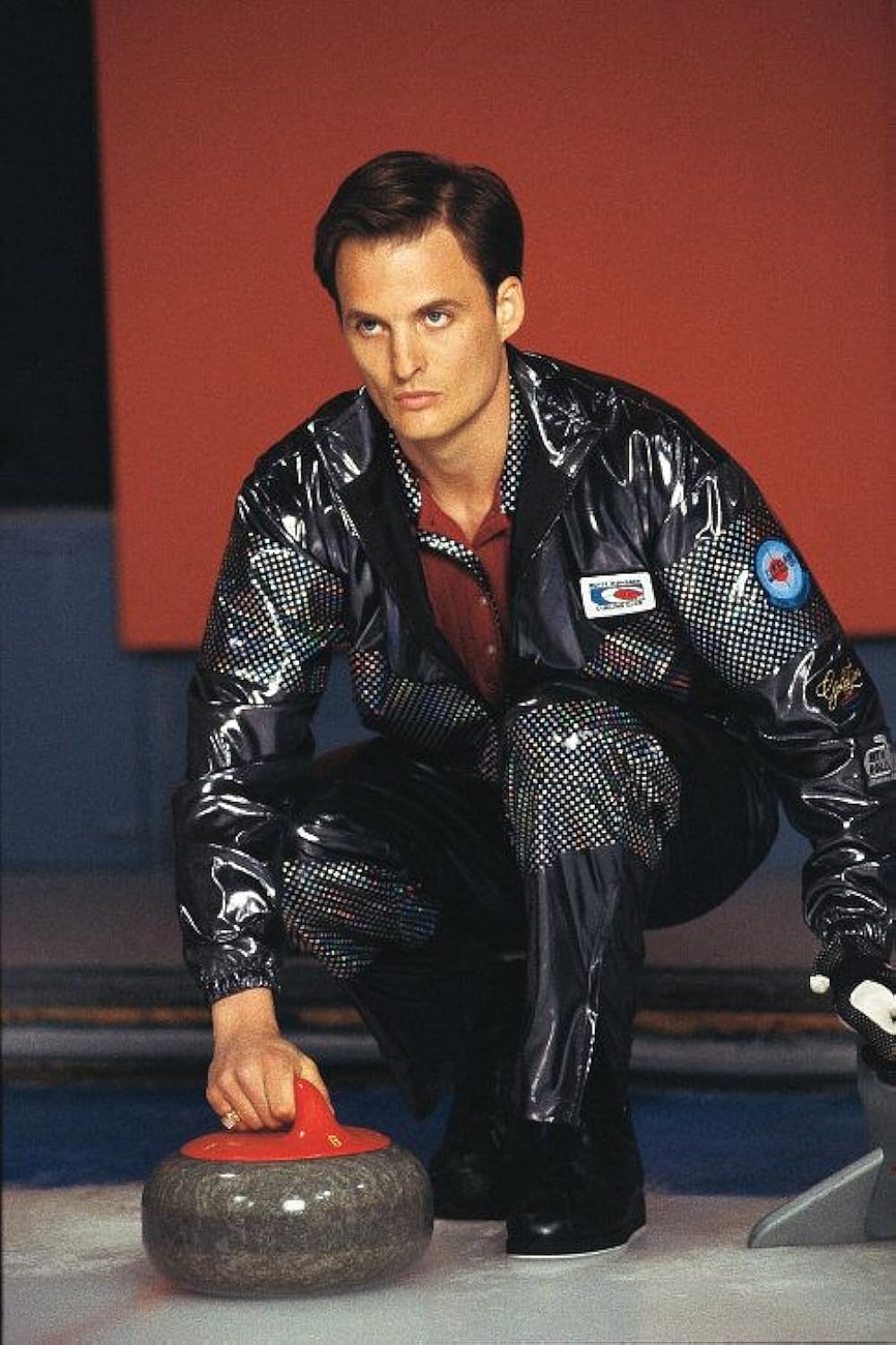 レスリー・ニールセンの 裸の石（ストーン）を持つ男の画像