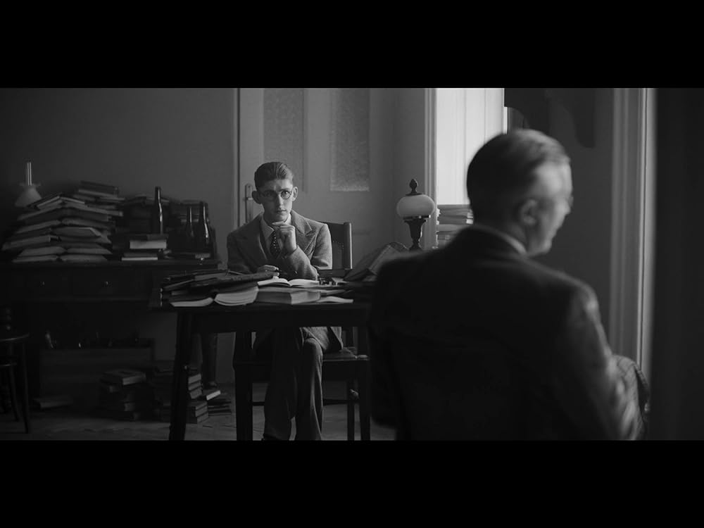 まずは踊れの画像