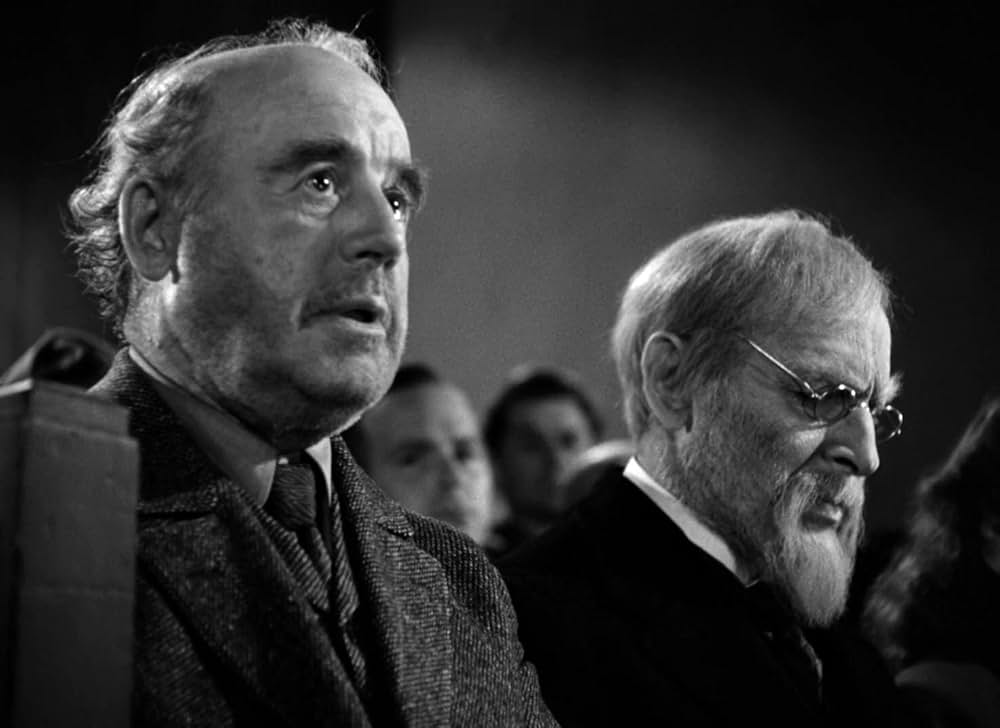 暴力に挑む男の画像