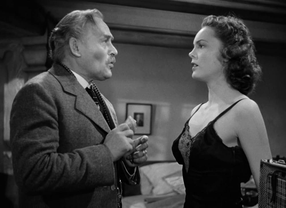 暴力に挑む男の画像