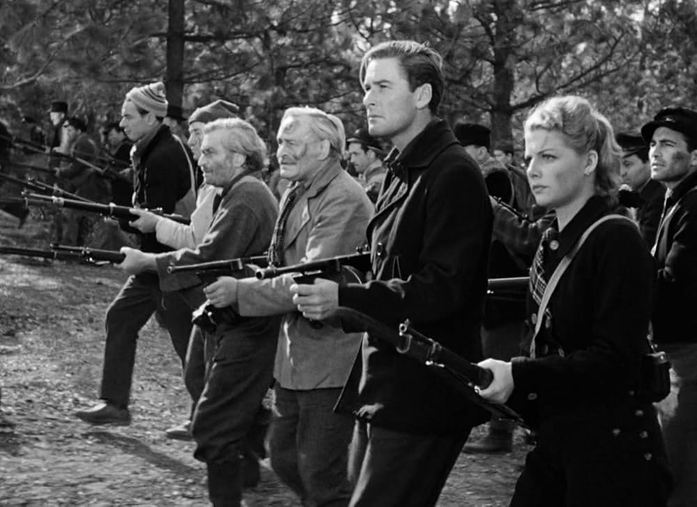 暴力に挑む男の画像