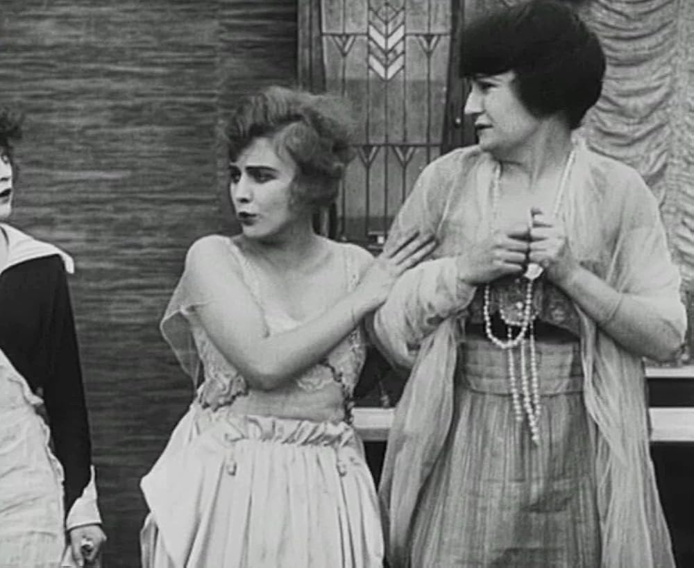 チャップリンのスケートの画像