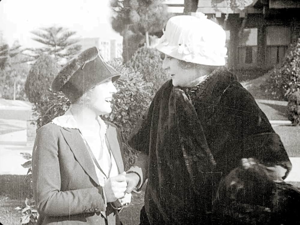 チャップリンのスケートの画像