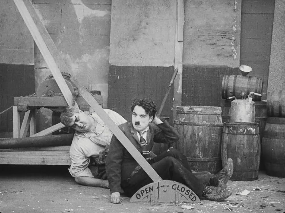 チャップリンの舞台裏の画像