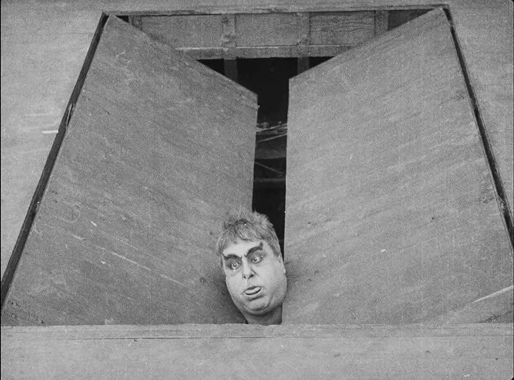 チャップリンの舞台裏の画像