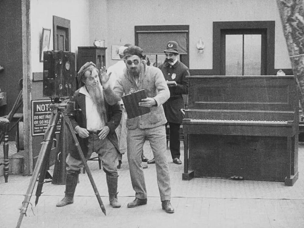 チャップリンの舞台裏の画像