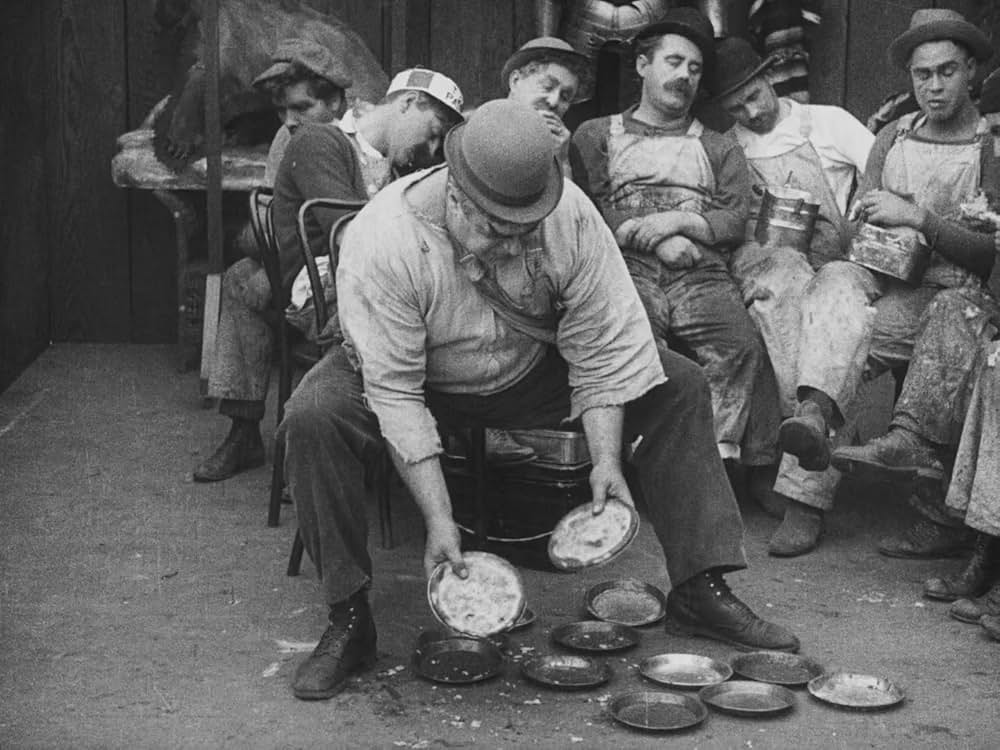 チャップリンの舞台裏の画像