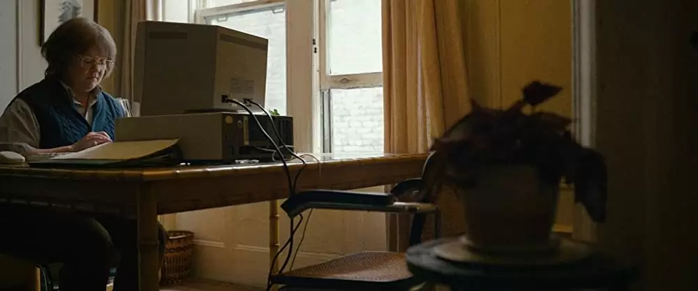 「ある女流作家の罪と罰」メリッサ・マッカーシーの画像