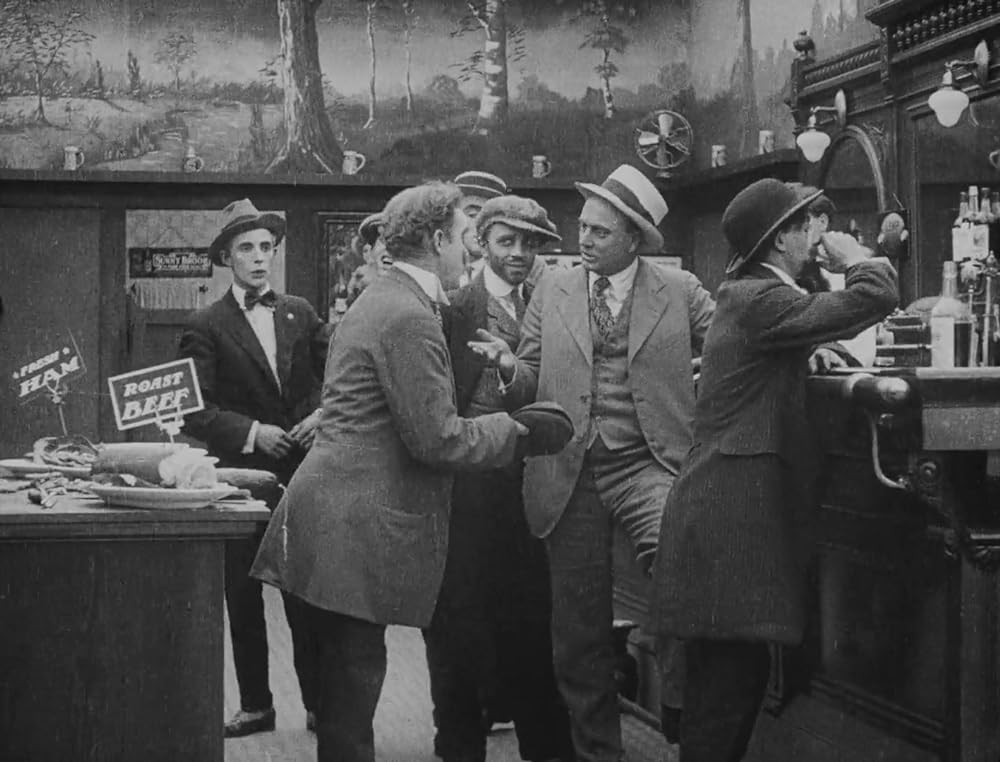 チャップリンの放浪者の画像