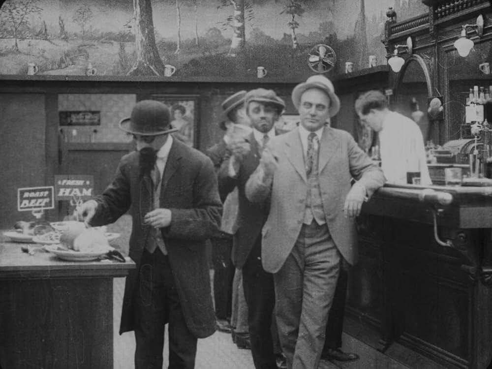 チャップリンの放浪者の画像