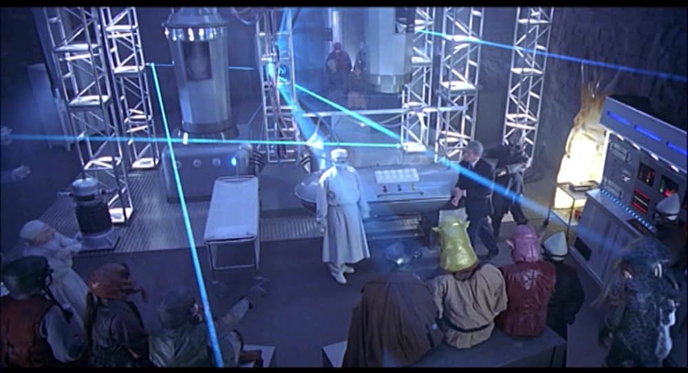 レスリー・ニールセンの2001年宇宙への旅の画像