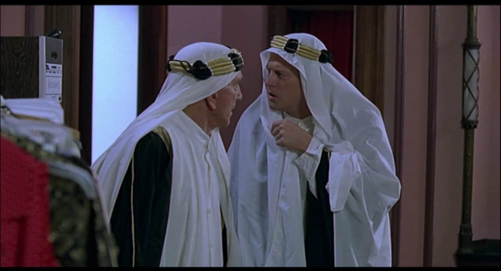 レスリー・ニールセンの2001年宇宙への旅の画像