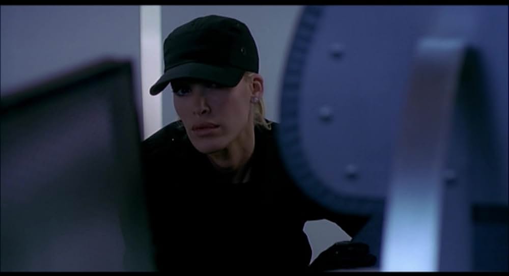 レスリー・ニールセンの2001年宇宙への旅の画像