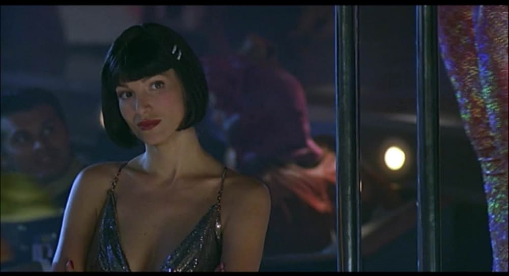 レスリー・ニールセンの2001年宇宙への旅の画像