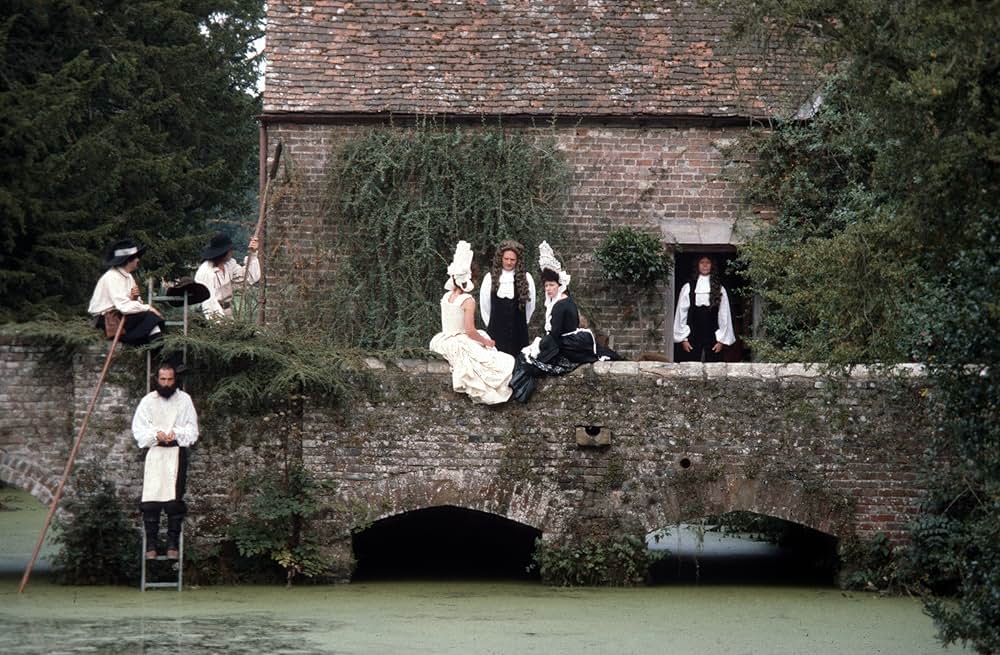 英国式庭園殺人事件の画像