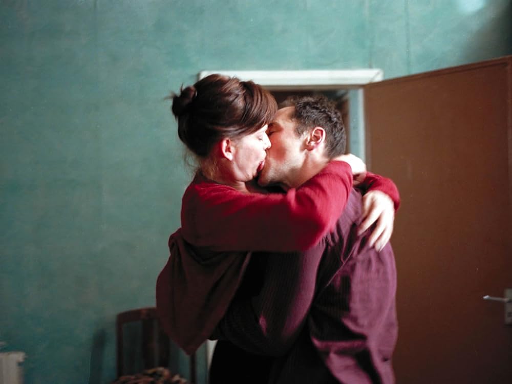 インティマシー 親密の画像