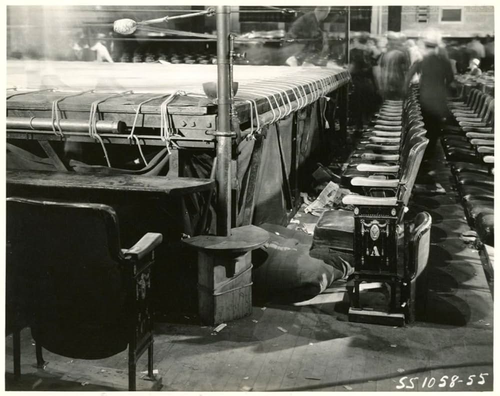 ロイドの牛乳屋の写真