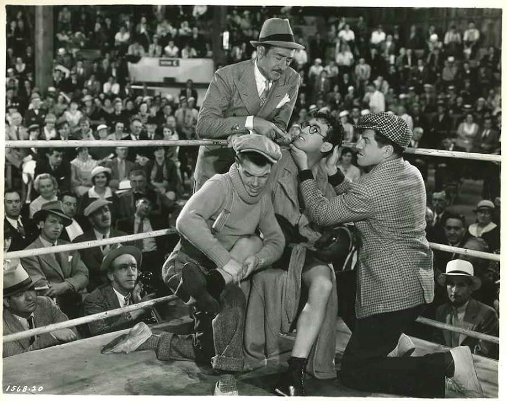 ロイドの牛乳屋の画像