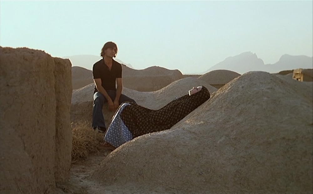 歌う女・歌わない女の画像