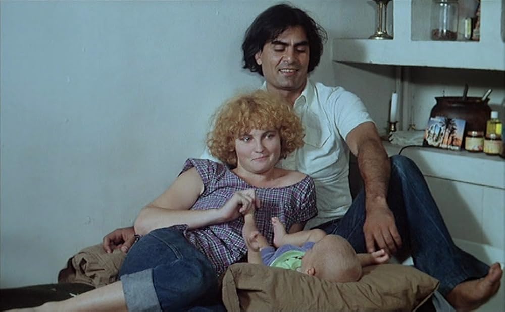 歌う女・歌わない女の画像