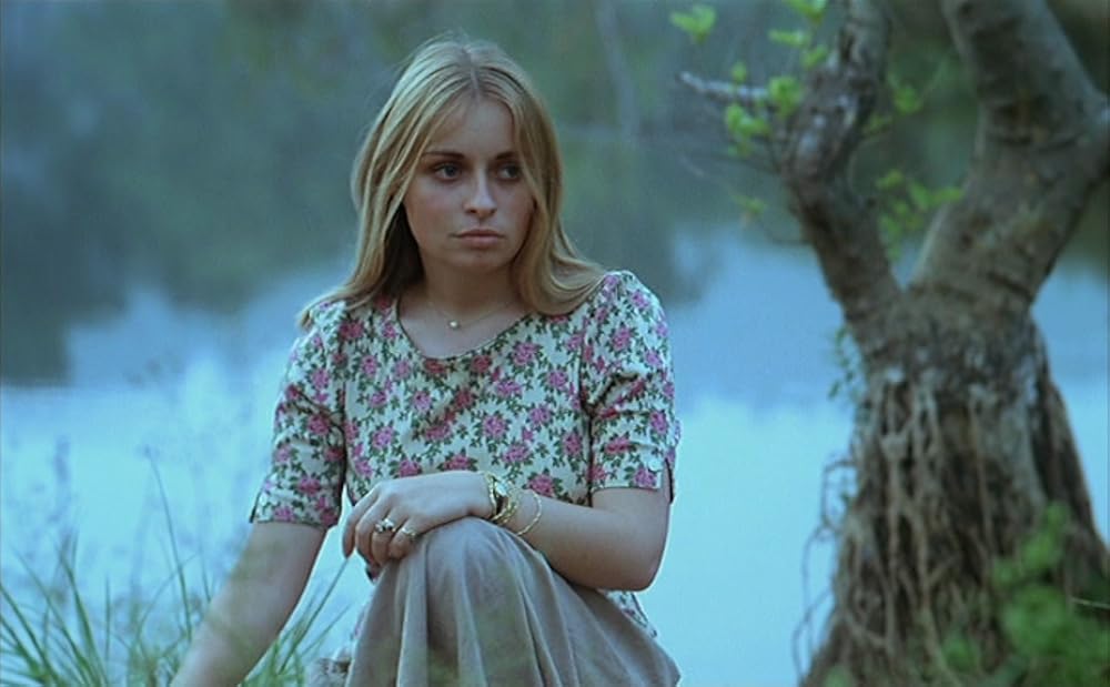 歌う女・歌わない女の画像