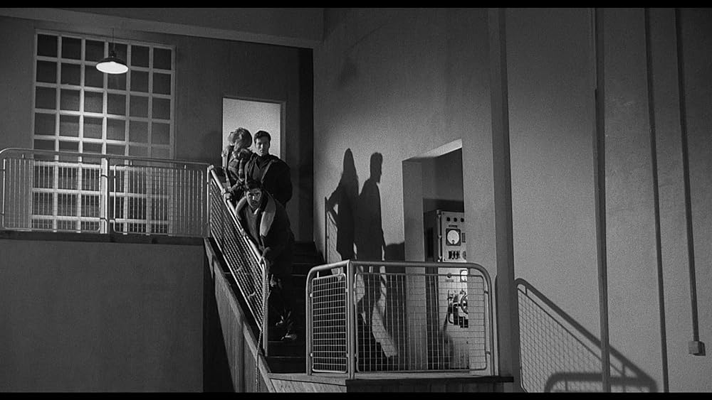 姿なき殺人者の画像