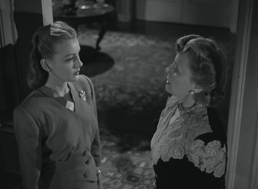 夜のストレンジャーの画像